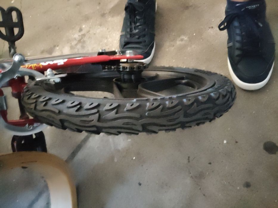 Bicicleta criança NUNCA USADA "FABRICADO EM PORTUGAL
