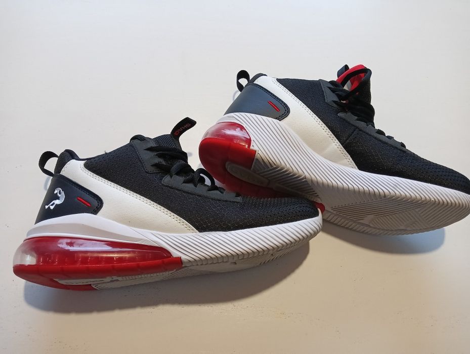 Buty Nike Shaq r.38 jak nowe
