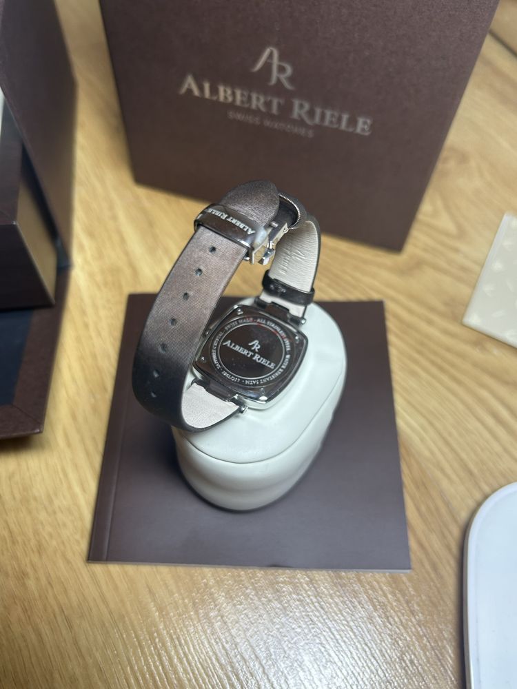 Zegarek damski Albert Riele Gala. Nowy nie używany