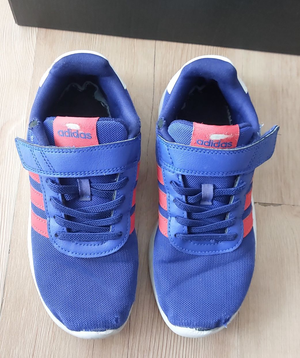 Buty sportowe siateczka roz 32 rzepy Adidas