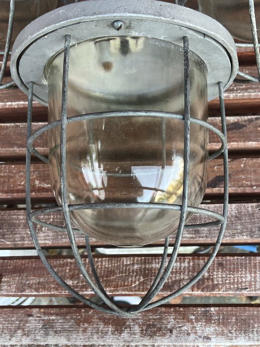 Sprzedam lampy przemysłowe vintage/PRL.