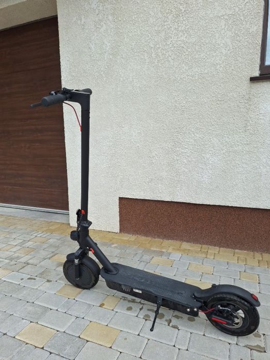 Електросамокат crosser e9 premium max 2 air (600w,15ah) чорний