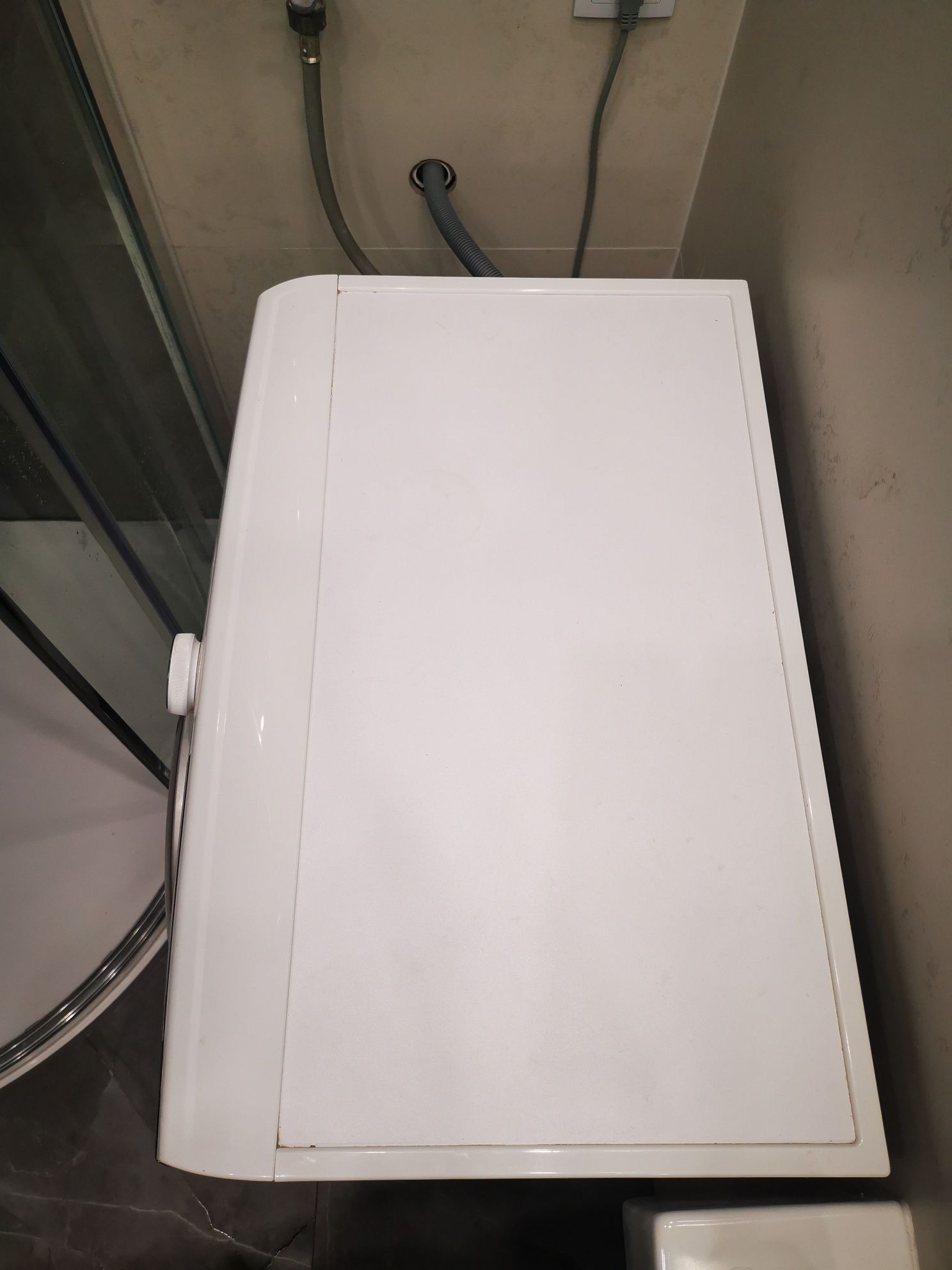 Pralka Elektrolux Slim Perfect Care Stan jak nowy