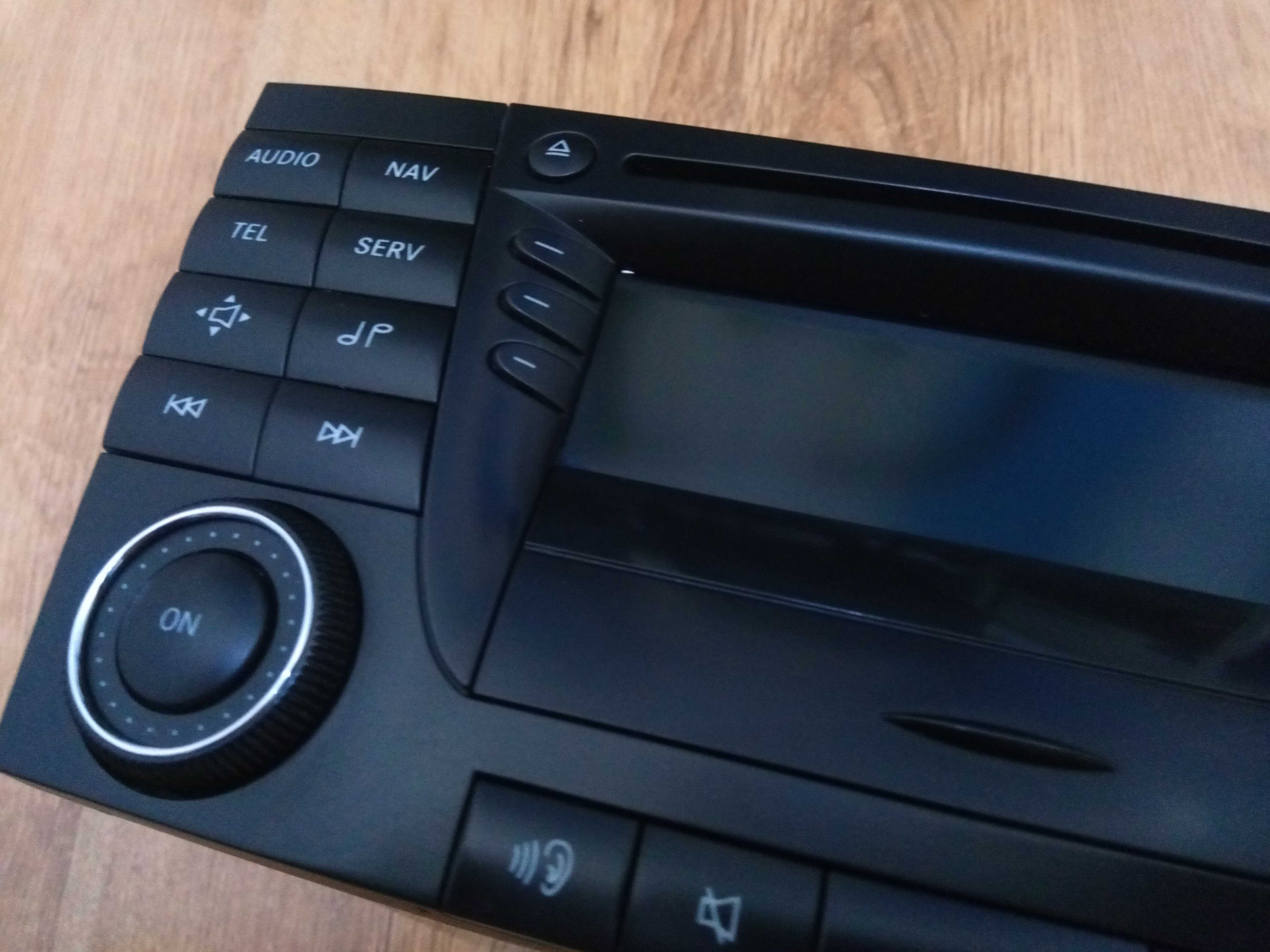 Radio nawigacja Comand 50 APS Mercedes W211
