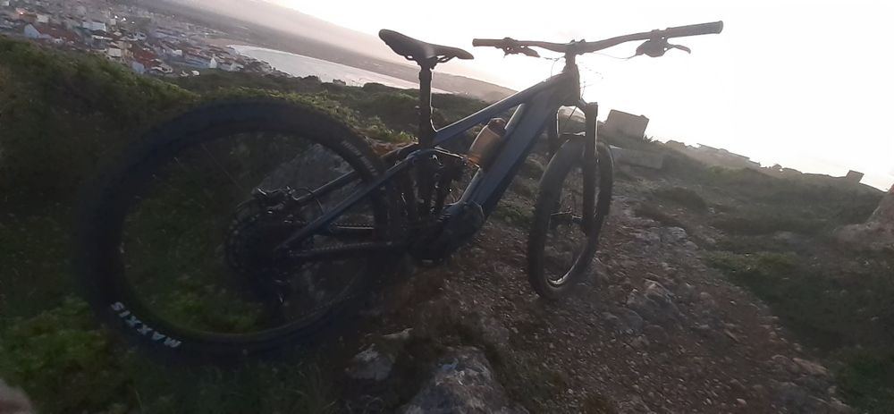 Bicicleta enduro