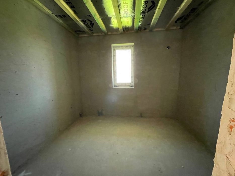 Окремостоячий цегляний будинок+, Вересневе