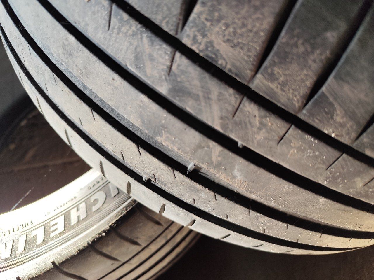 225 45 zr19 michelin pilot sport 4