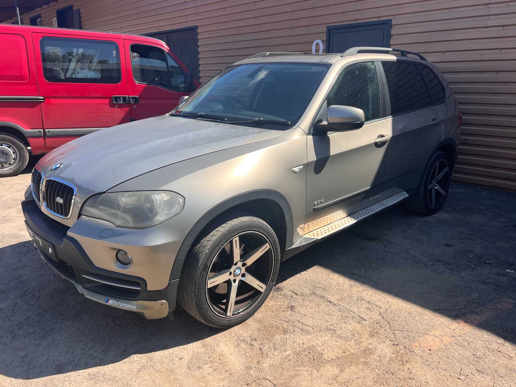 Разборка БМВ Х5 Е70 Авторозбірка Розборка BMW X5 E70 Шрот Фара