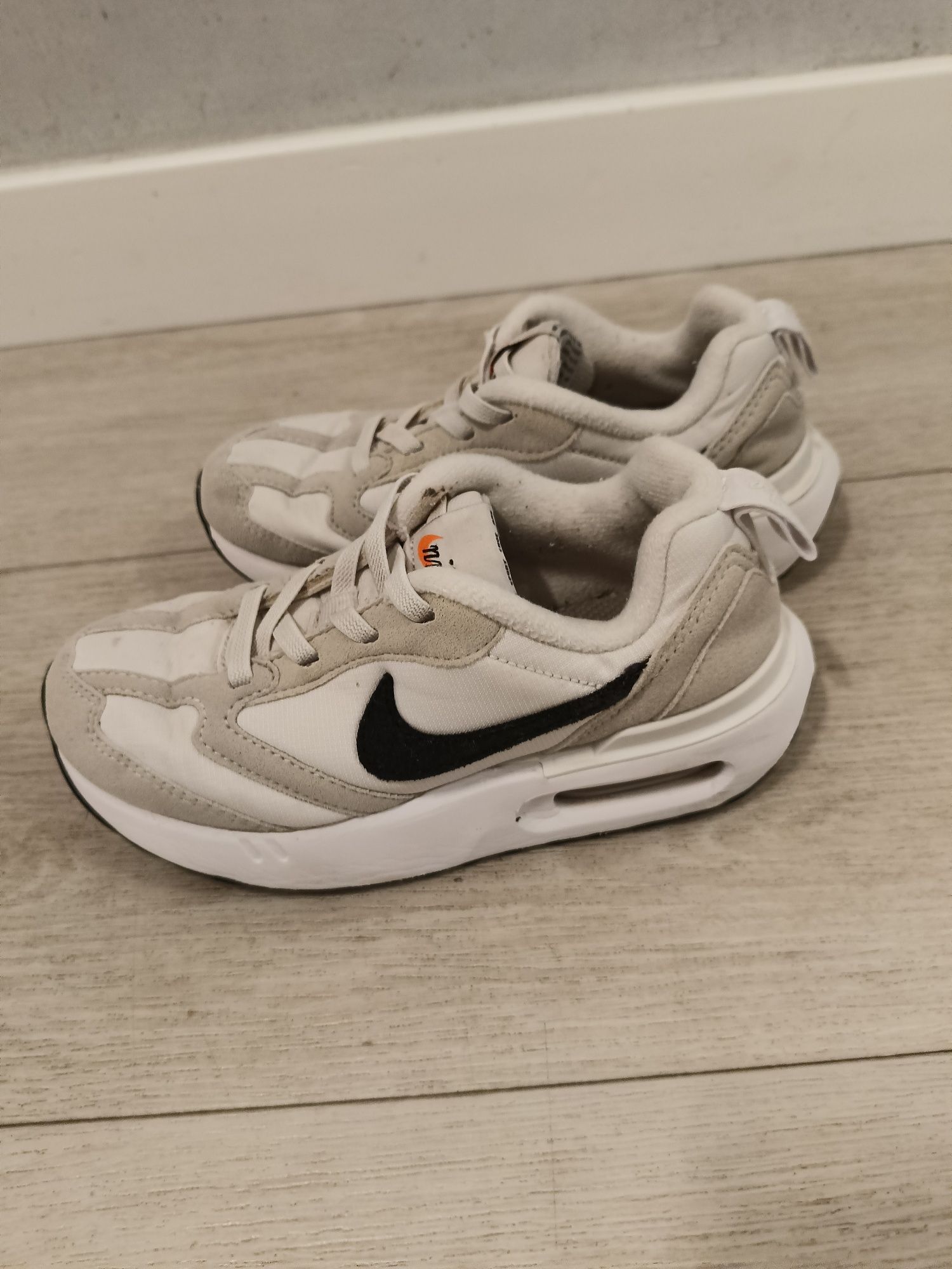 Buty Nike r. 29,5