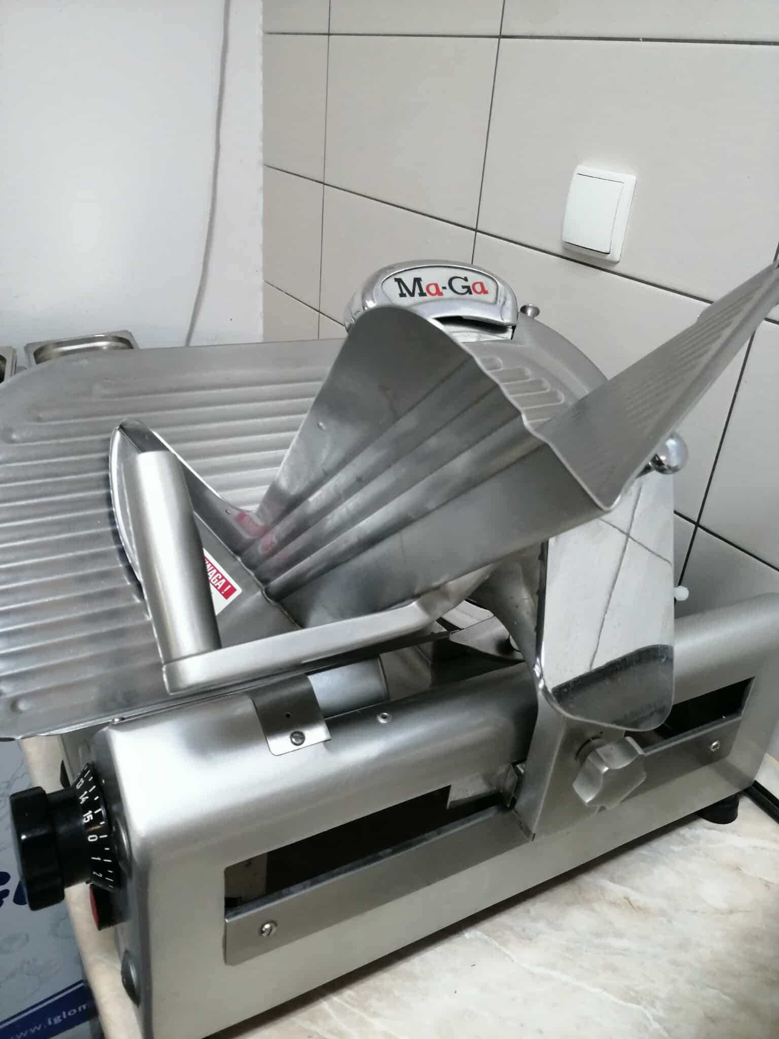 KRAJALNICA MA-GA 612P2 sklepowa