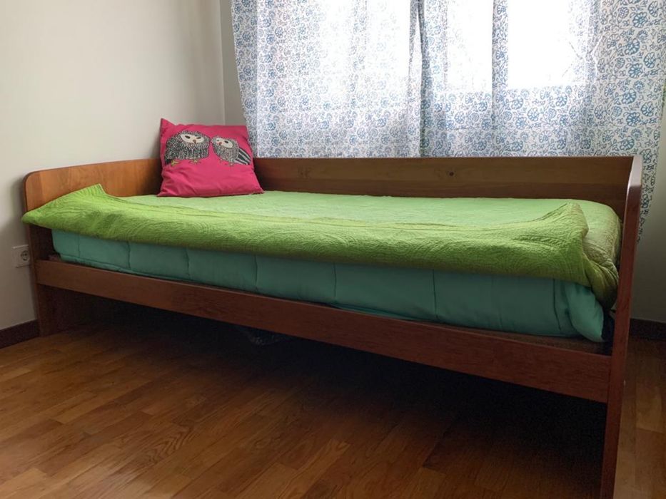 Cama com colchão