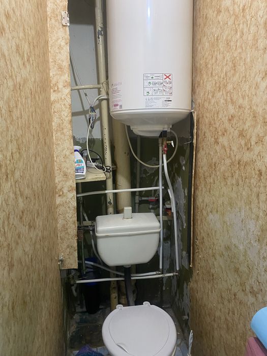 Продаи 3-х кім.кв з меблями та побутовою на 4-м районі.