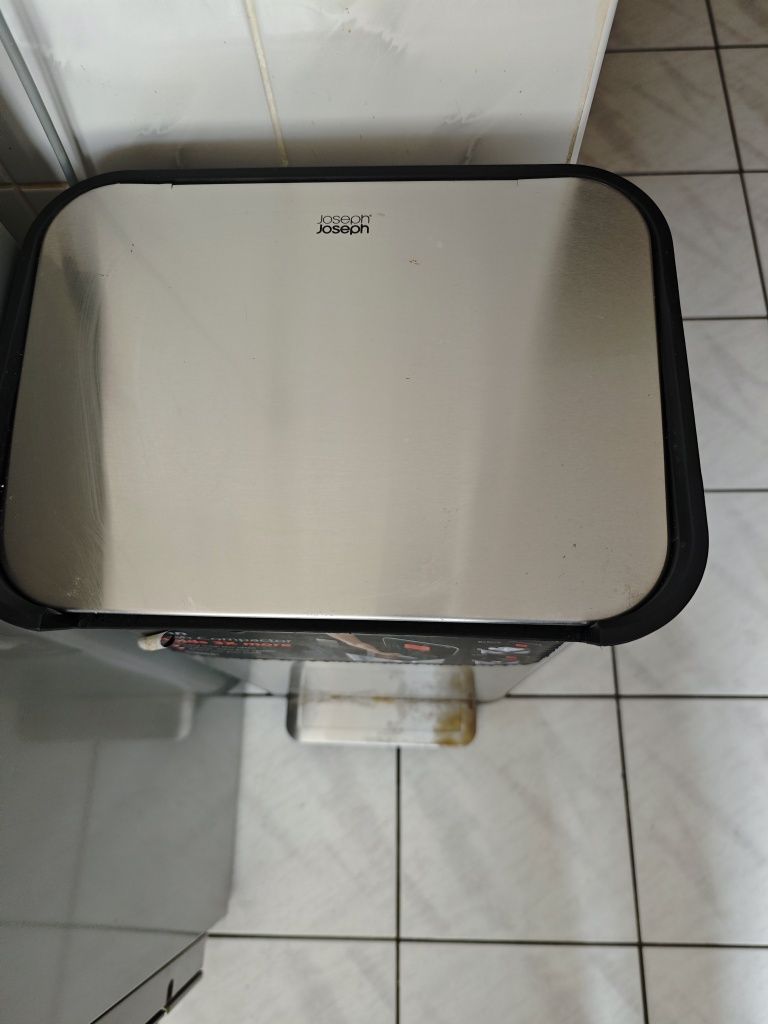 Śmietnik Joseph 30L