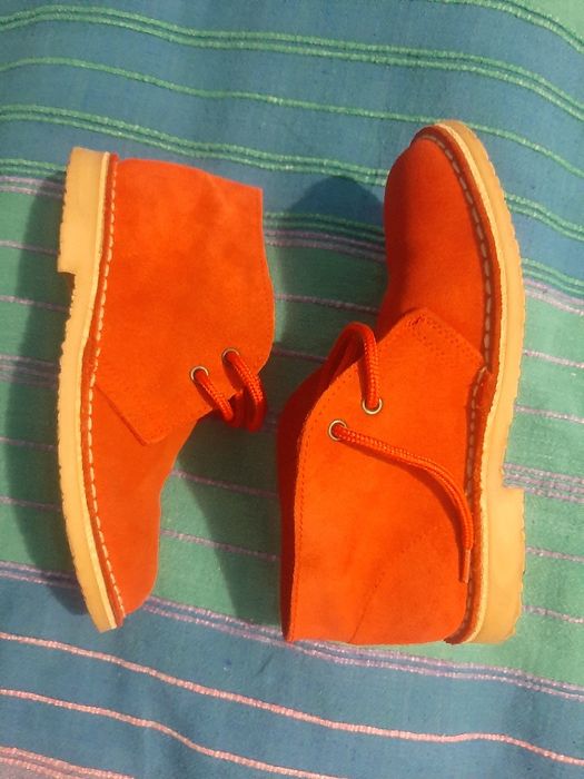 Дезерти (черевики) з натуральної замші. Іспанія. Оригінал