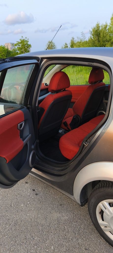Smart ForFour 1.1 Benzyna