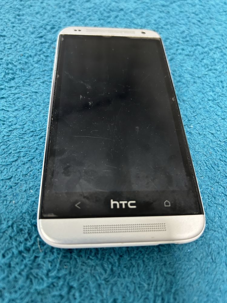 HTC desire 601 телефон