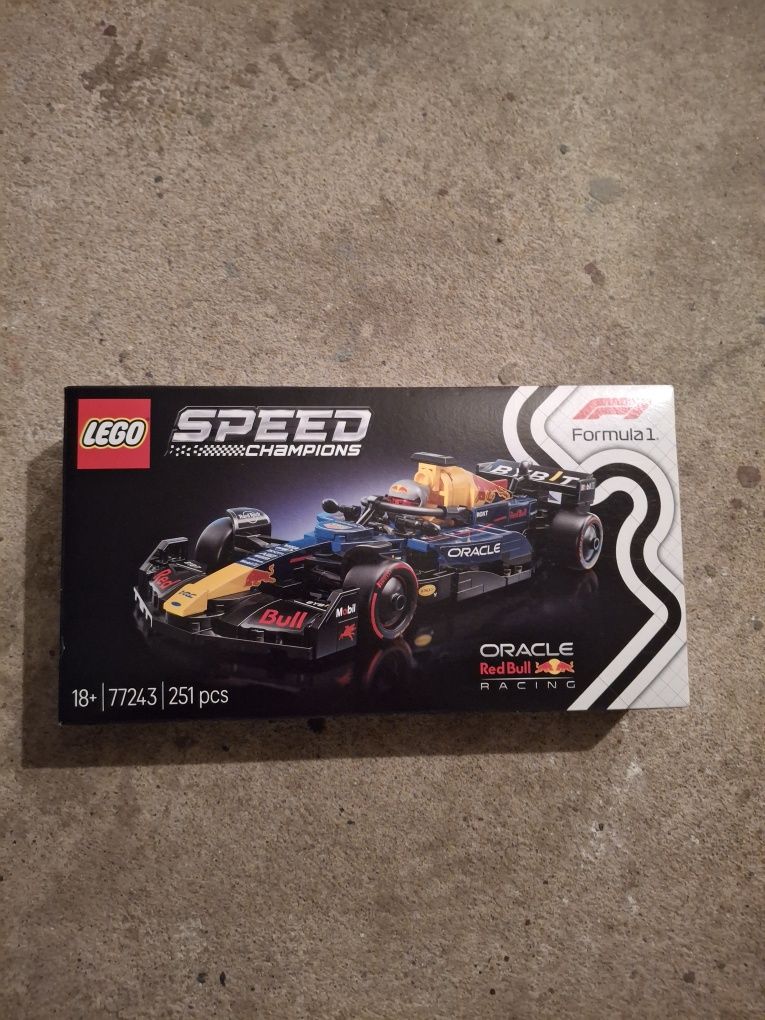 LEGO Speed ChampionsBolid F1 Oracle Red Bull Racing 77243
Bolid F