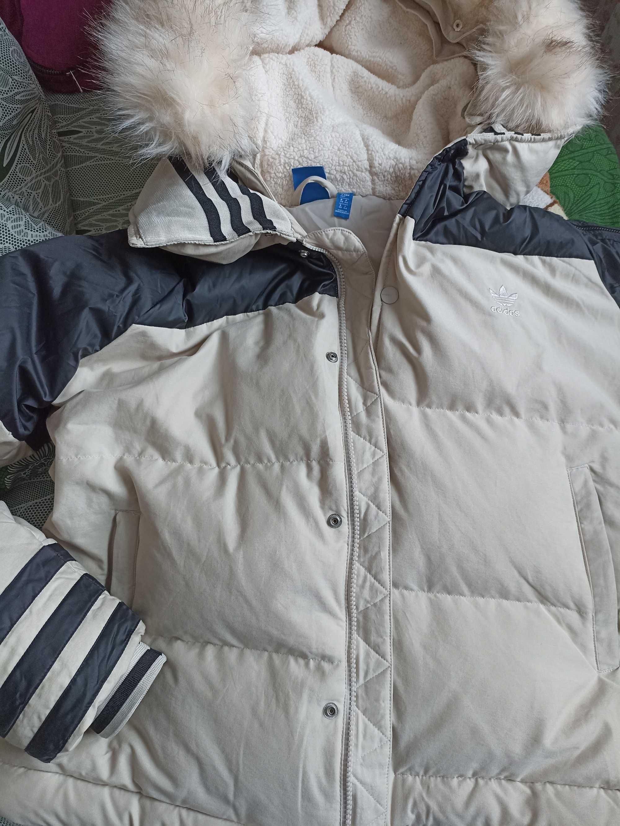 Куртка Adidas, р. 40. Дублёнка натуральная. Размер М-Л. Цена 550 грн