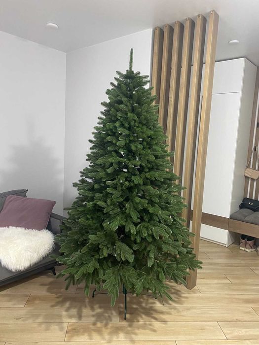 Лита Зелена та Блакитна Ялинка