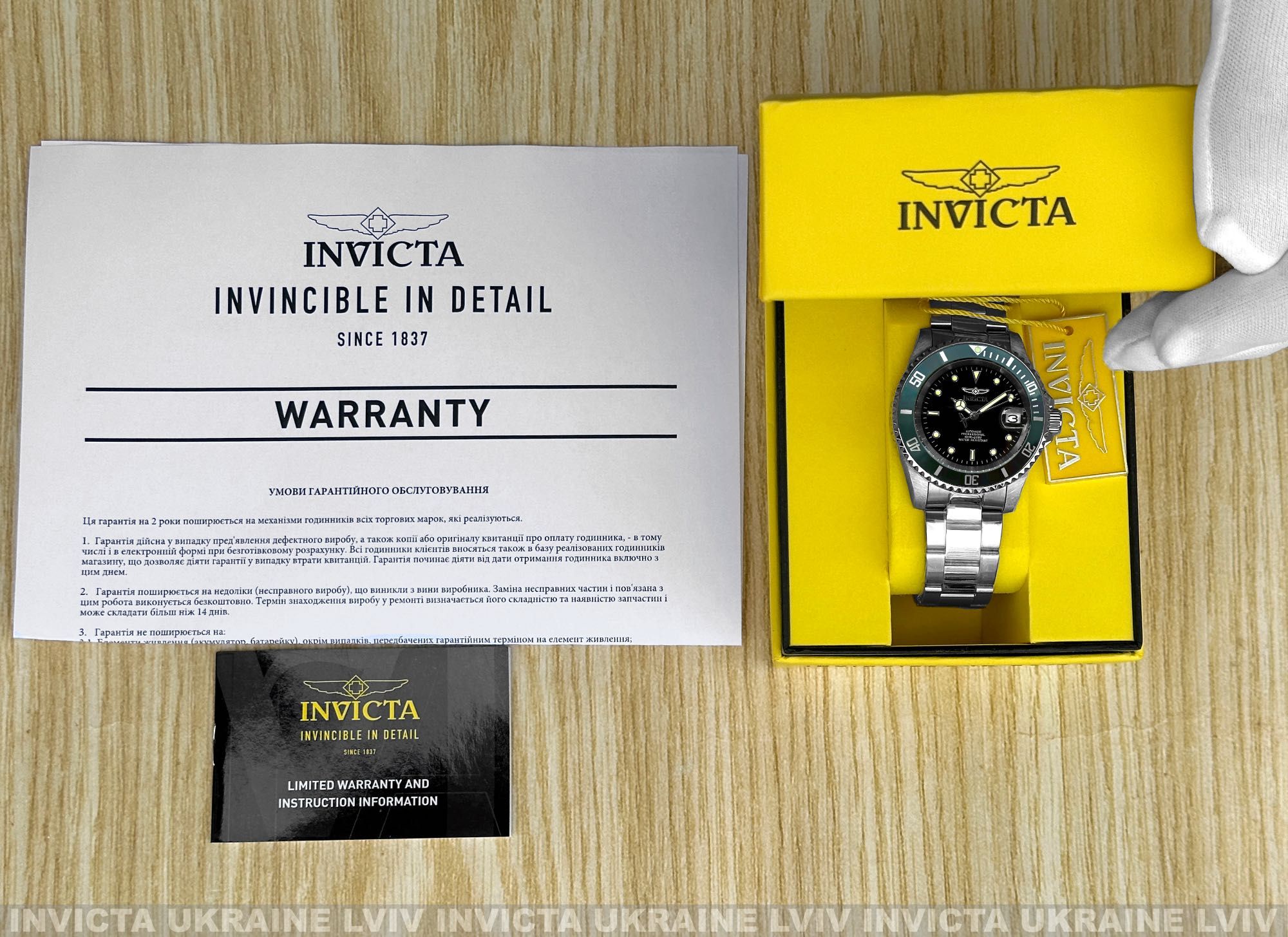 Мужские часы Invicta 35693 Pro Diver Automatic 40 мм. Green 200 MT