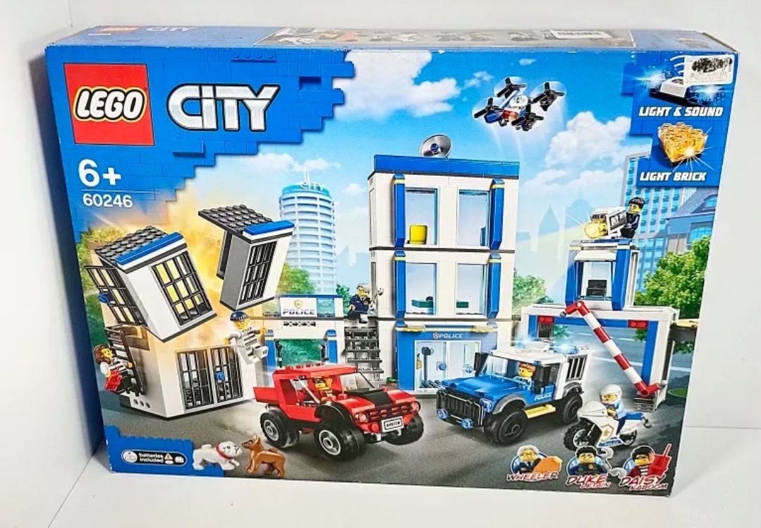 Nowe Lego City 60246 Posterunek policji, Komisariat policji. Policja