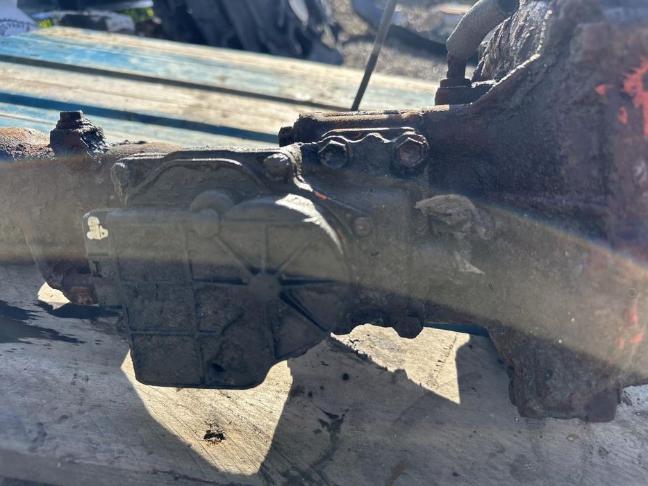 Передній редуктор Toyota Hilux 2.5 D-4D (2005–2011)