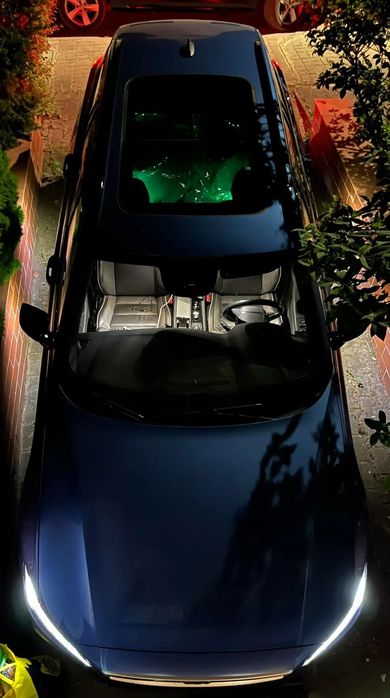 Volvo V60 Volvo v60 R-design BURSTING BLUE