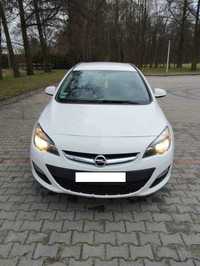 Opel Astra J Combi 2014 r. 1.6 Diesel
