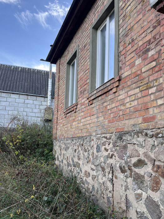 Продаж цегляного будинку, селище Борова ( 15хв до центру)