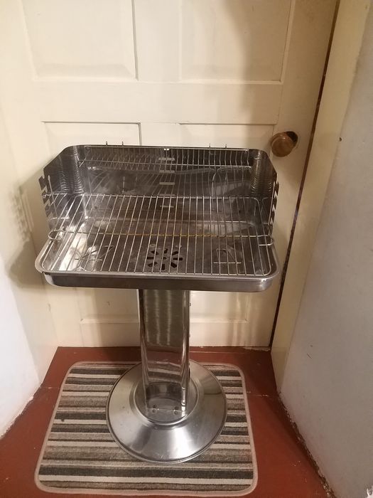 Мангал з нержавіючої сталі