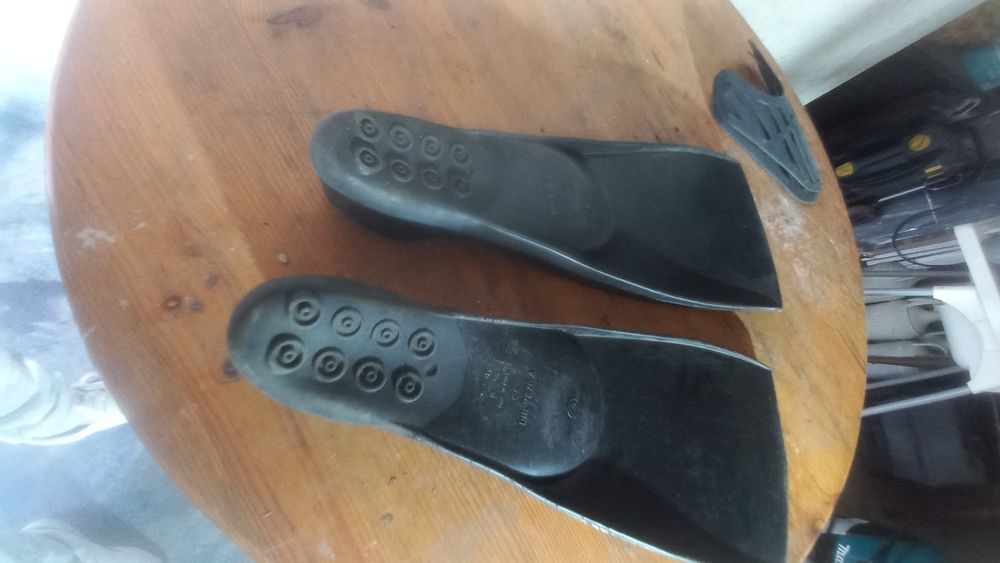 Barbatanas marca B MAX 45/47