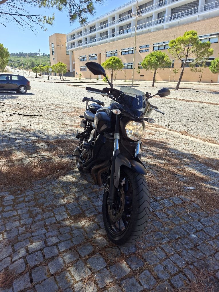 Yamaha MT07 2015