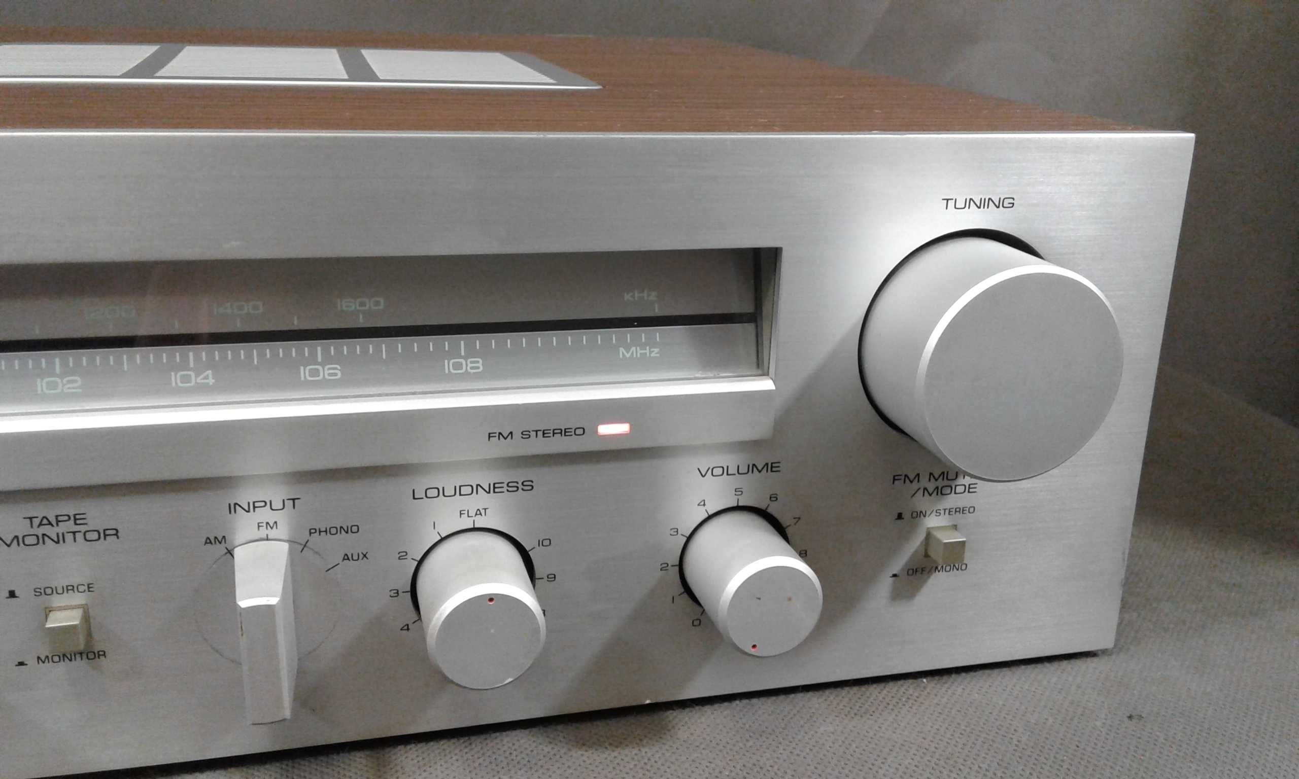 YAMAHA R-300,amplituner stereo vintage