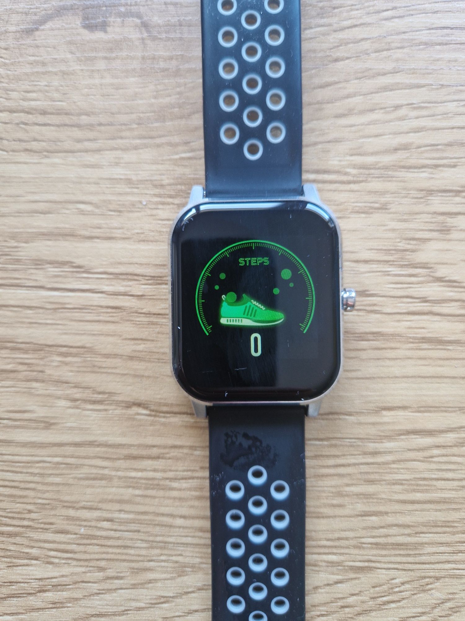 Smart watch LW01