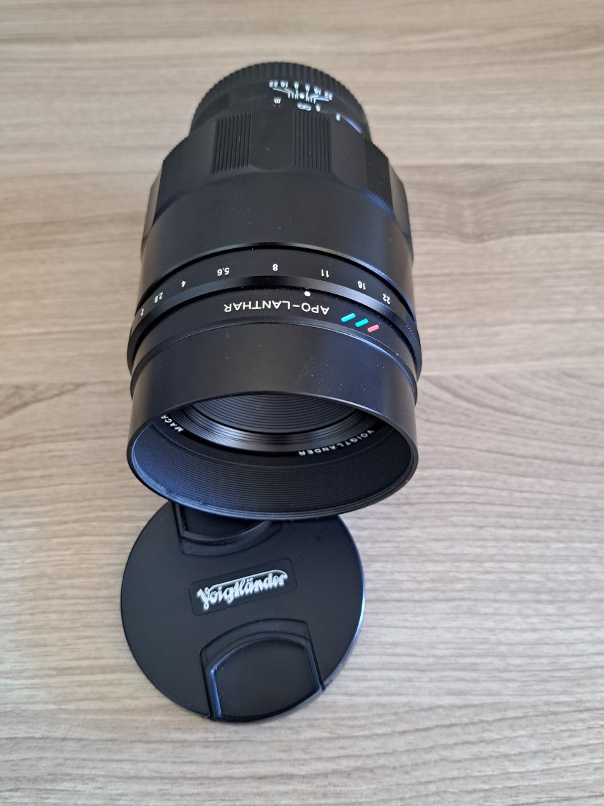 Voigtlander 65mm Macro f.2 - sony e-mount