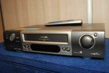 Magnetowid stereo 6 głowic Philips pilotem