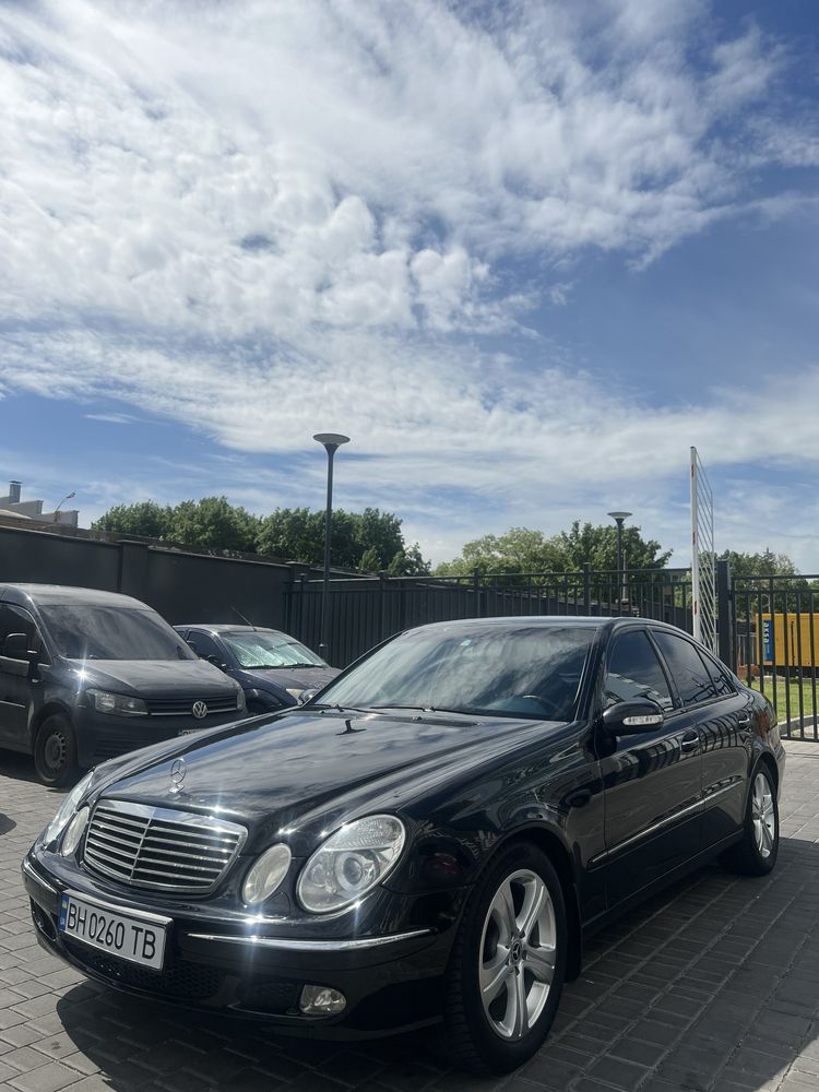 Mercedes-Benz w211 e270cdi