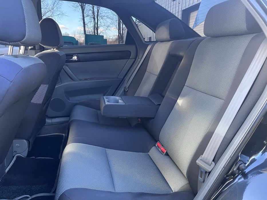 Продам Chevrolet Lacetti 1.8 АКПП