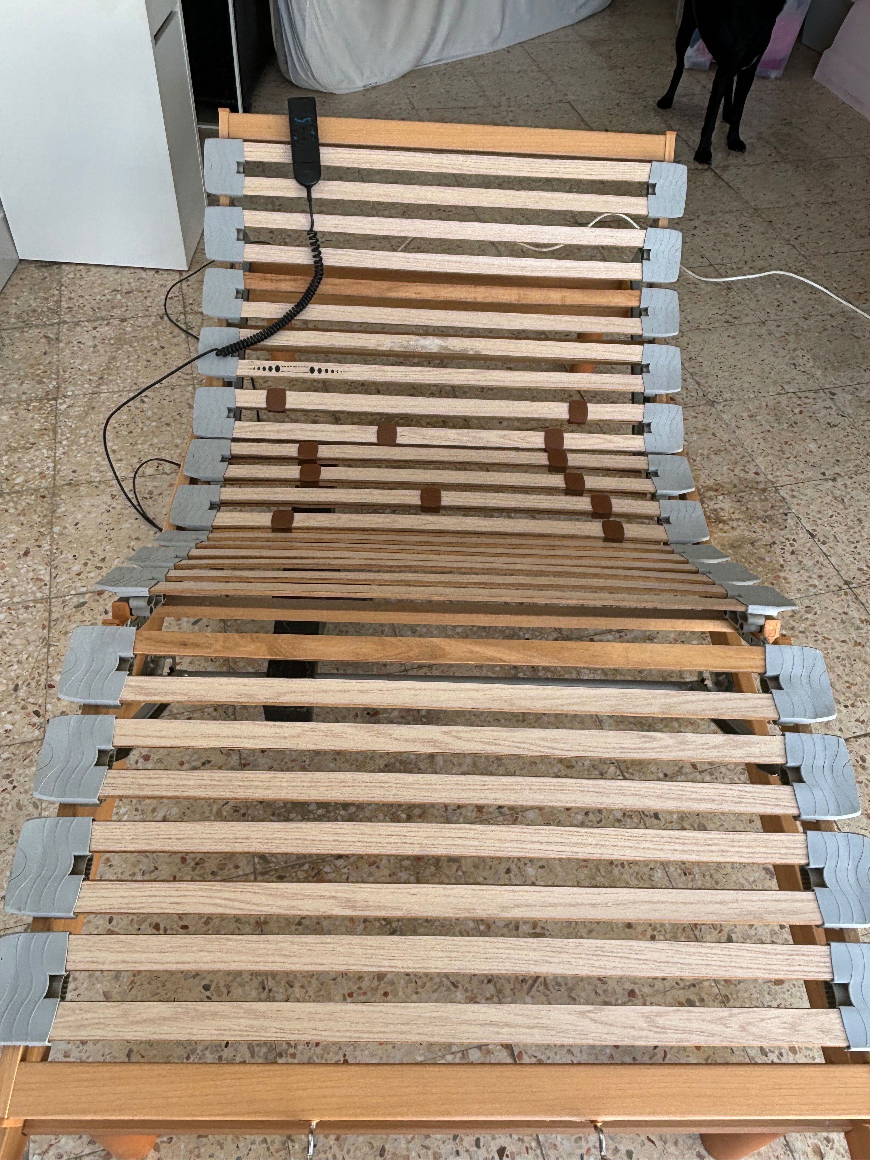 Cama Elevatória colchão ortop usada 100x200 ou 200x200(2) 75eur