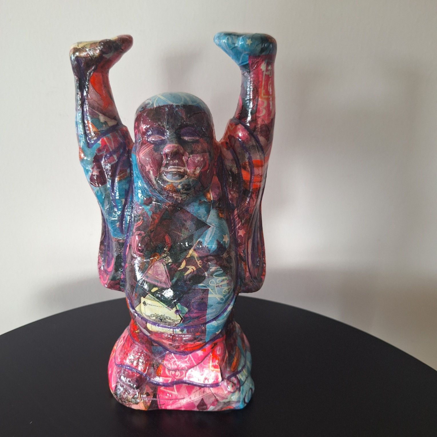 Figurka dekoracyjna chiński Budda Śmiechu