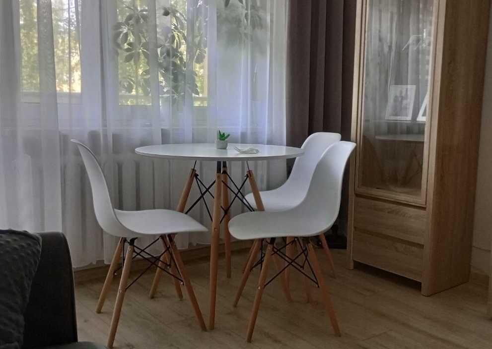 Nowy STÓŁ + 4 Krzesła Skandynawski Styl Zestaw Biały XXL (PROMOCJA)