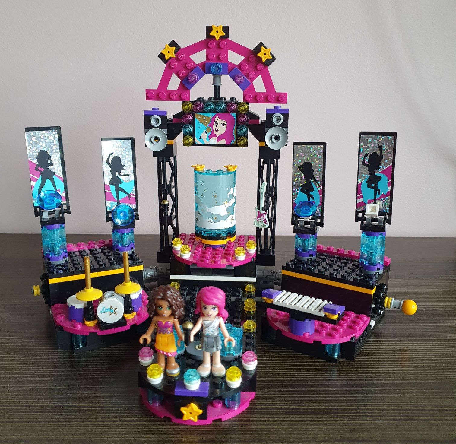 Klocki Lego Friends 41105 Scena gwiazdy pop