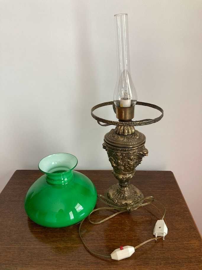 Candeeiro de mesa em latão e vidro