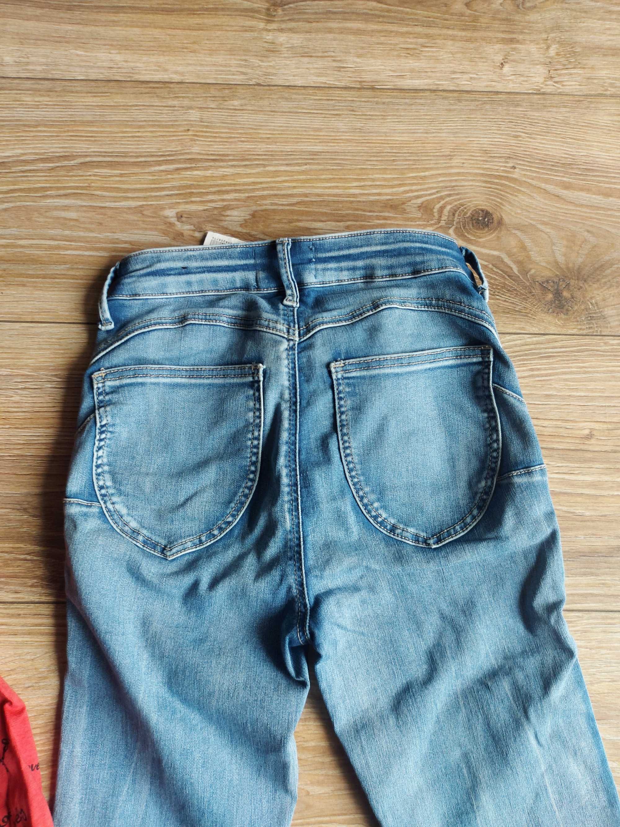 Zestaw jeansy 32/34 i koszulka xs