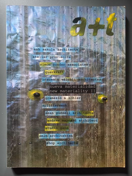Livro/ Revista de arquitectura A+T