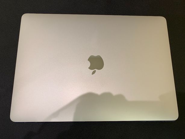 Macbook pro 13 2017 (A1708) 200 циклов