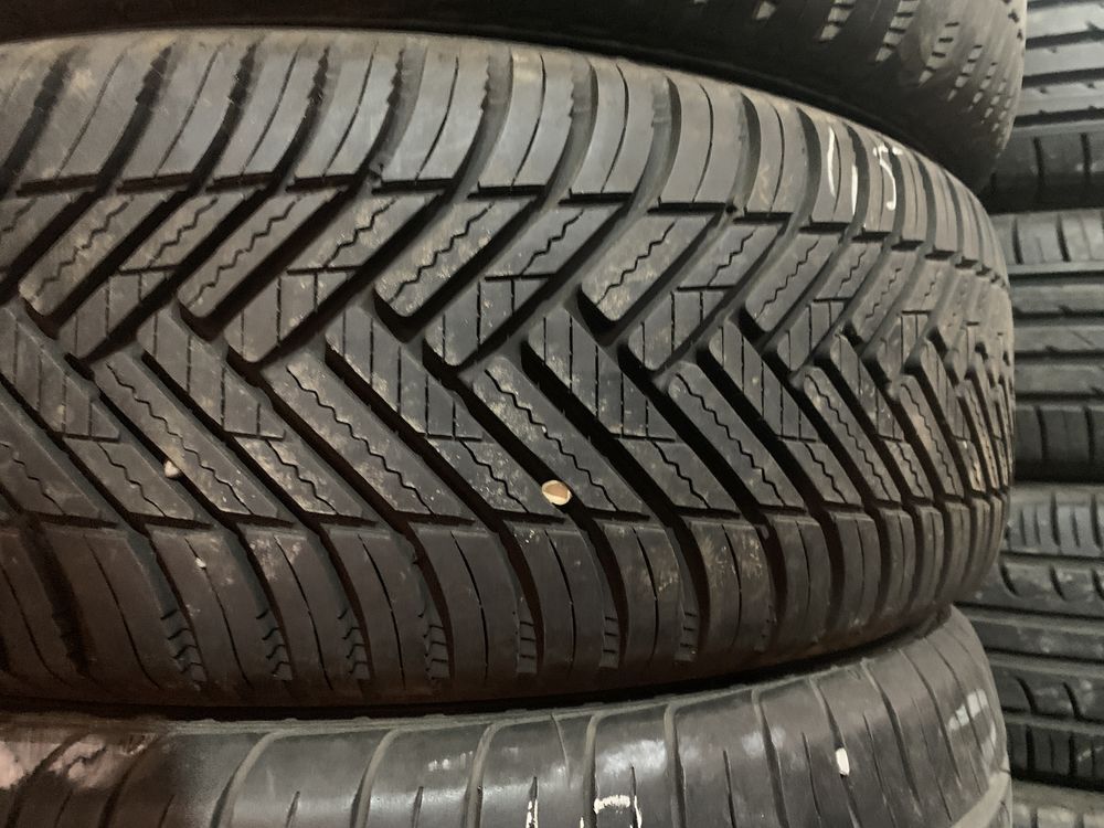 Шины б/у всесезонные 205/60-16 Hankook kinergy 4s