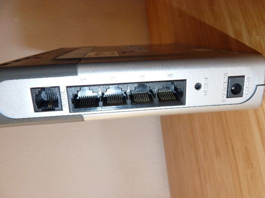 Router D-Link DSL 504G