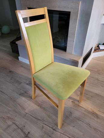 Krzesło sosnowe, tapicerowane