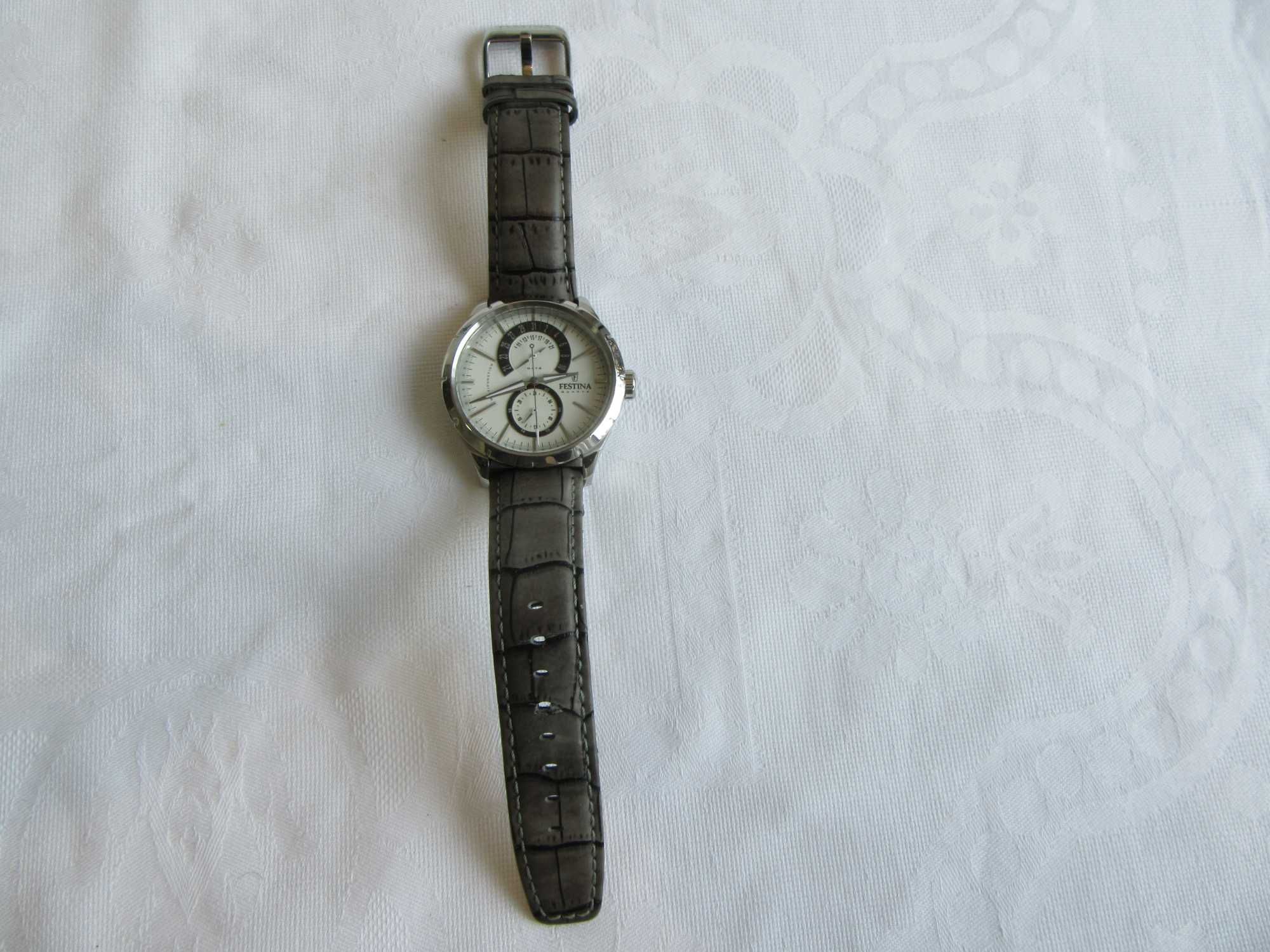 "FESTINA" (F16573) - Pouco uso - Bom estado
